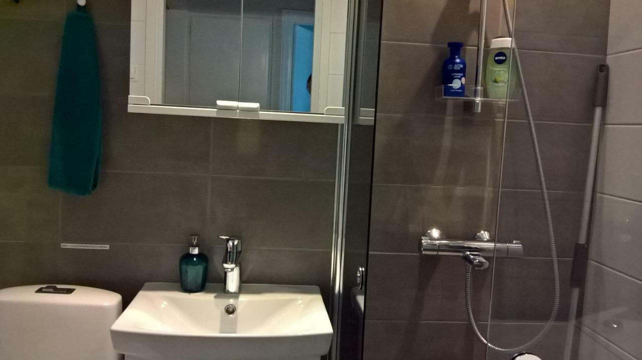 רובניימי Piriko City Centre Apartment מראה חיצוני תמונה